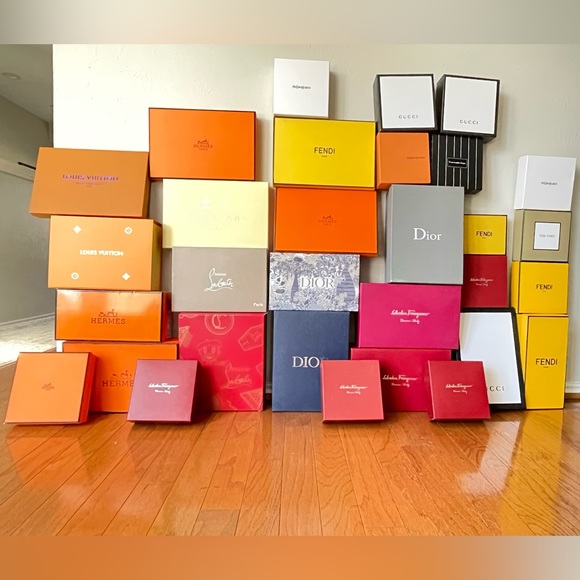 AUTHENTIC - LUXURY DESIGNER BOXES - Picture 1 of 14